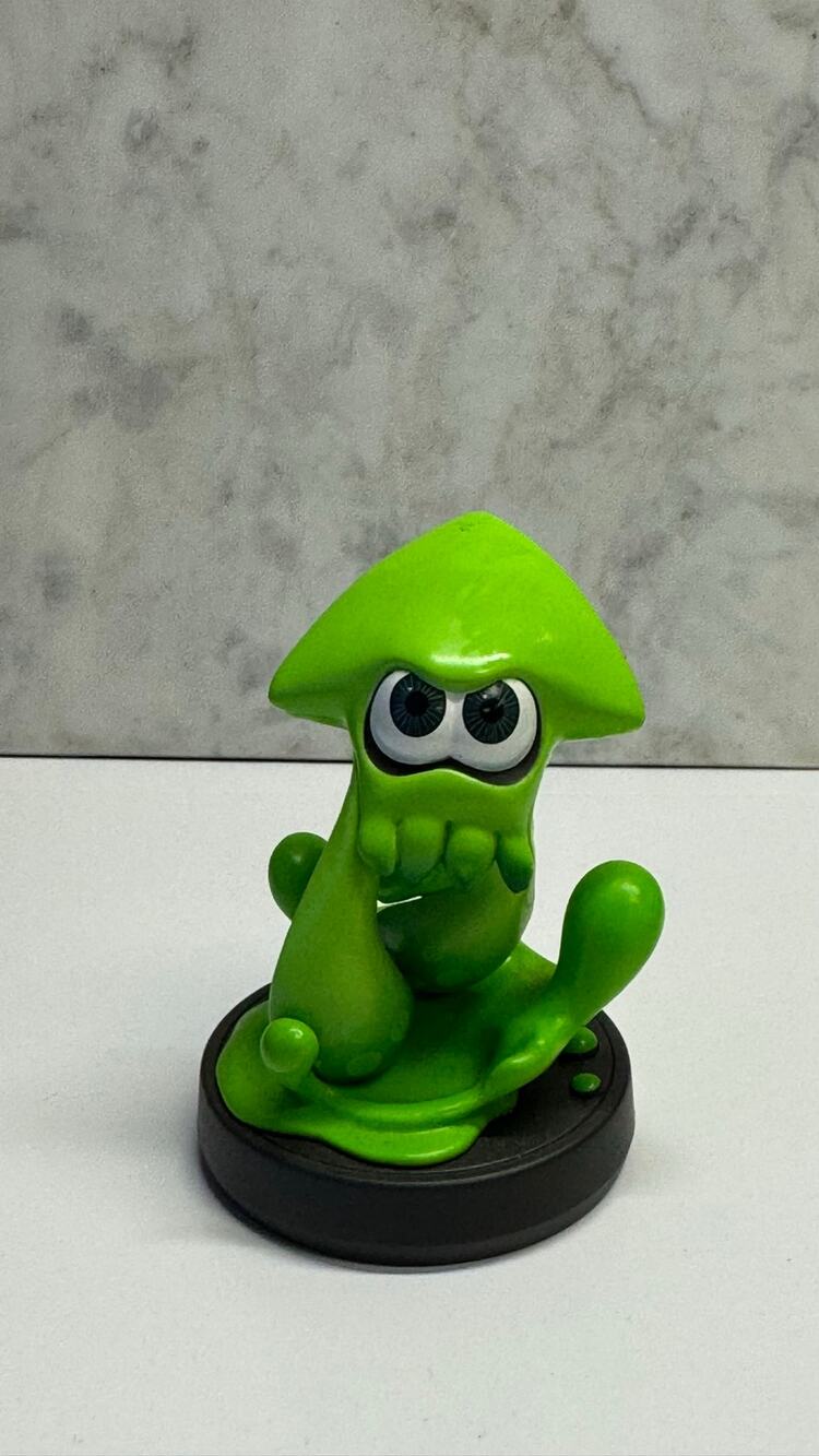 Nintendo Green Inkling Squid Amiibo Figure Splatoon Series (Loose)